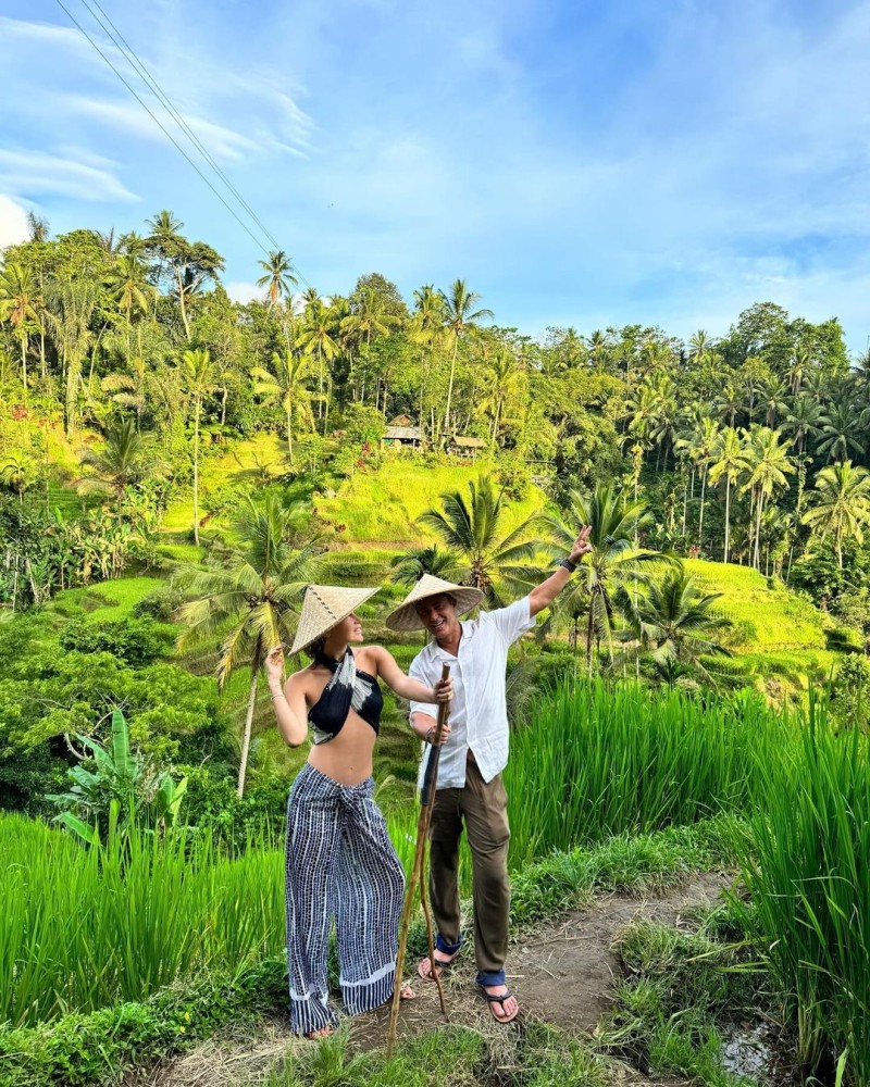 melis sandal ile mustafa sandal in bali pozlari begeni topladi